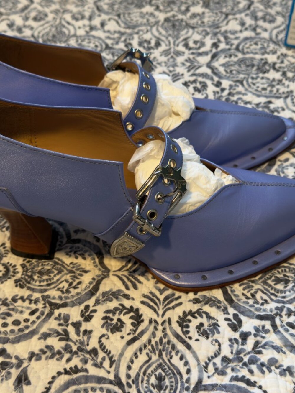 Fluevog Damsel Lara in pearlized Blue - Picture 2 of 4